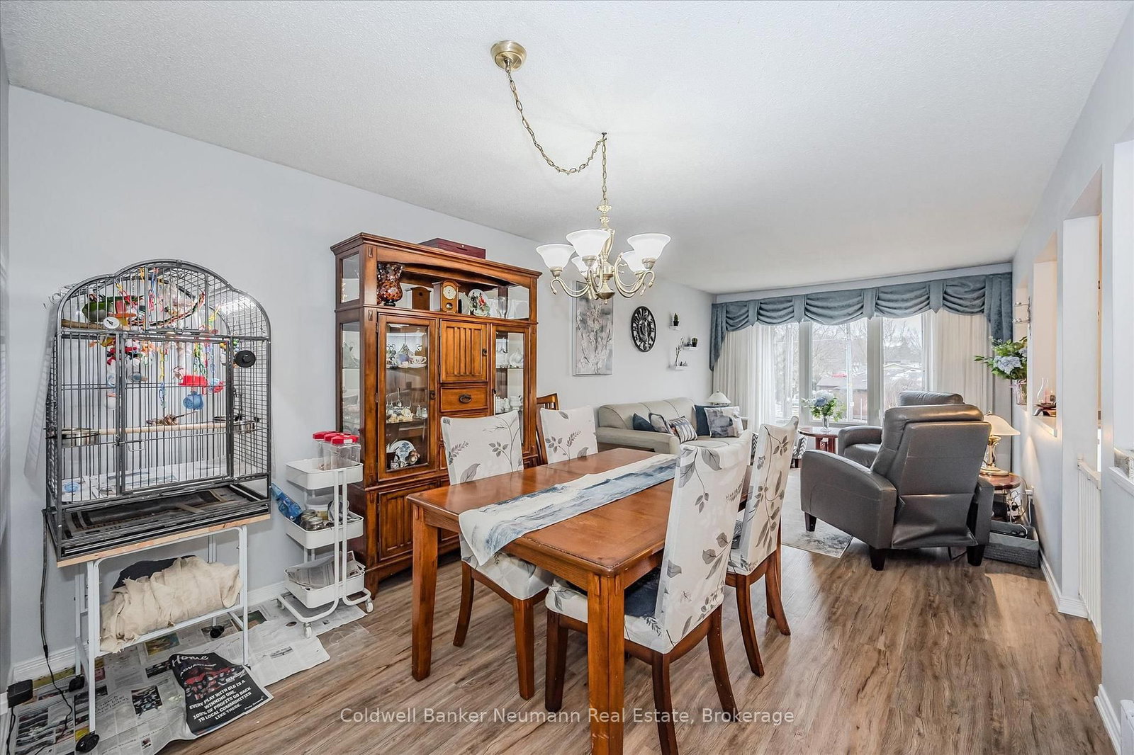392 Imperial Road S • Guelph, ON photo 11