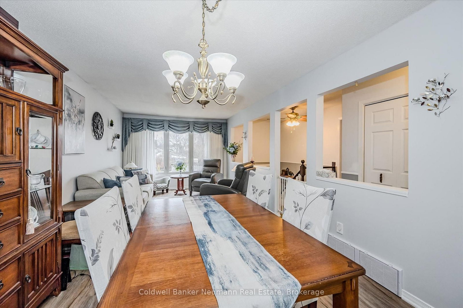 392 Imperial Road S • Guelph, ON photo 12