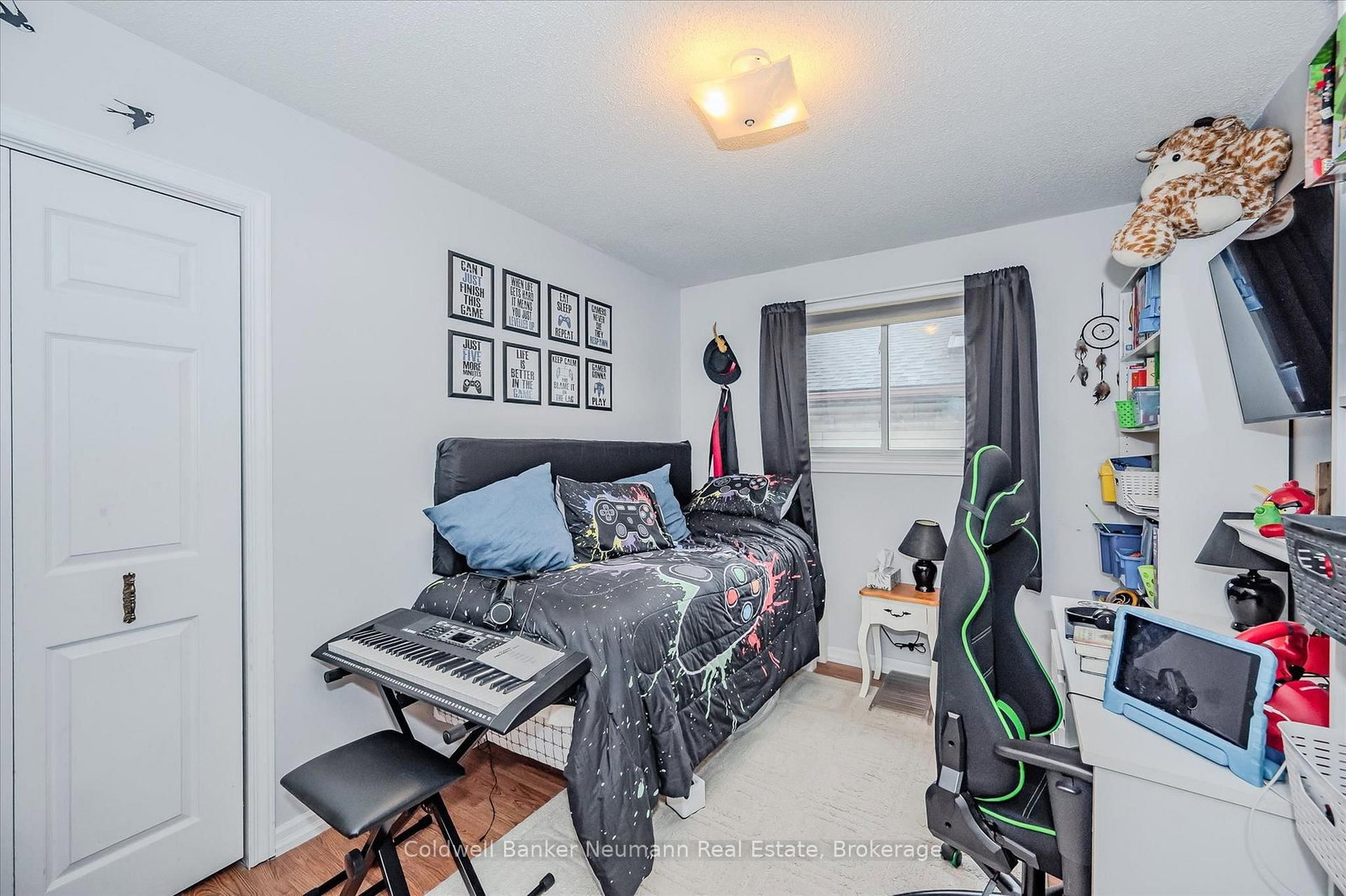 392 Imperial Road S • Guelph, ON photo 21