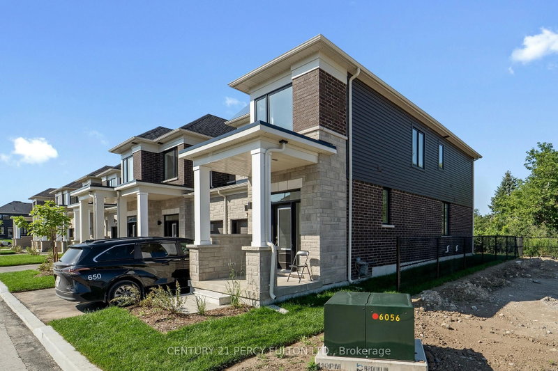 47 Watts Mews