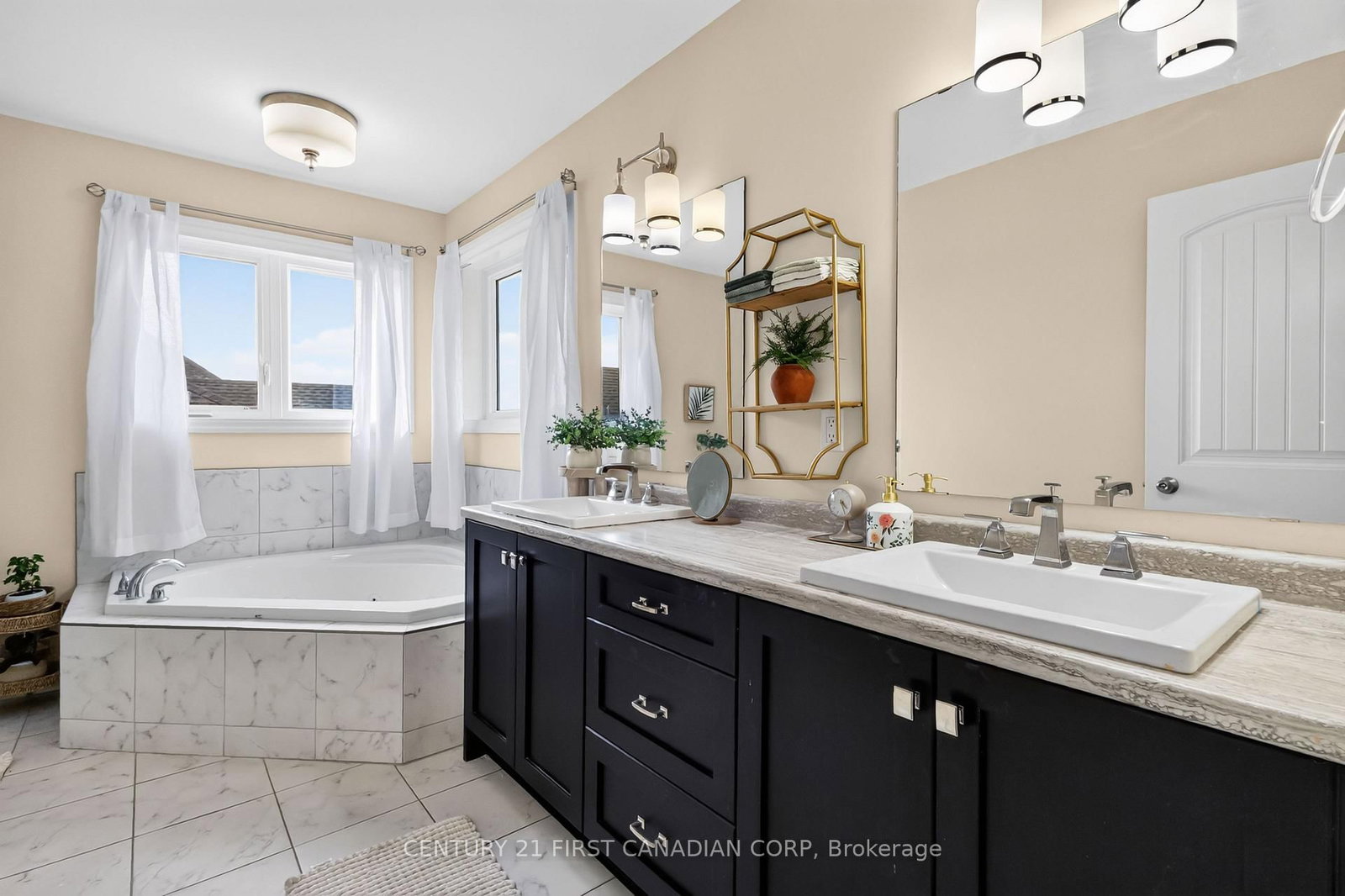 10 Birchall Lane • St. Thomas, ON photo 32
