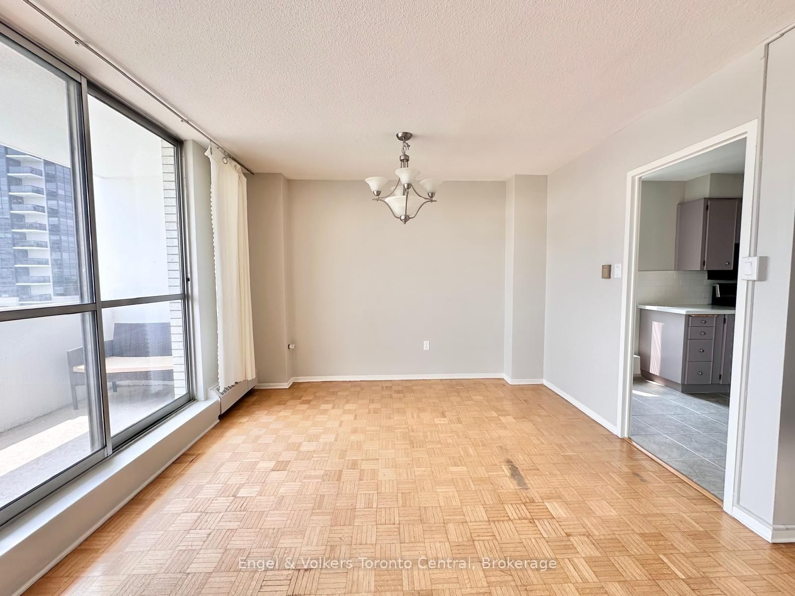 15 Towering Heights Boulevard • #502 • St. Catharines, ON photo 11