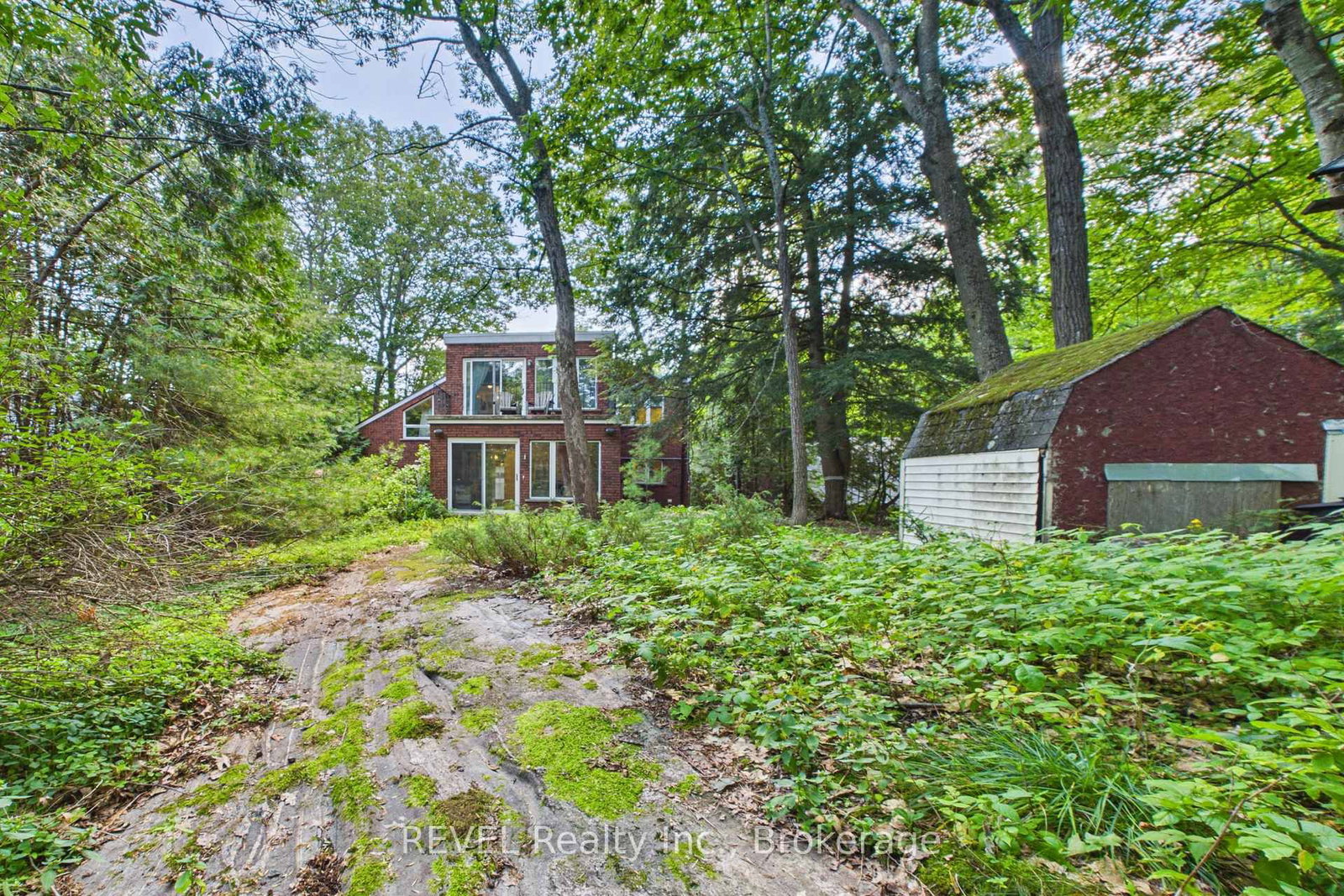 370 Segwun Boulevard • Gravenhurst, ON photo 34