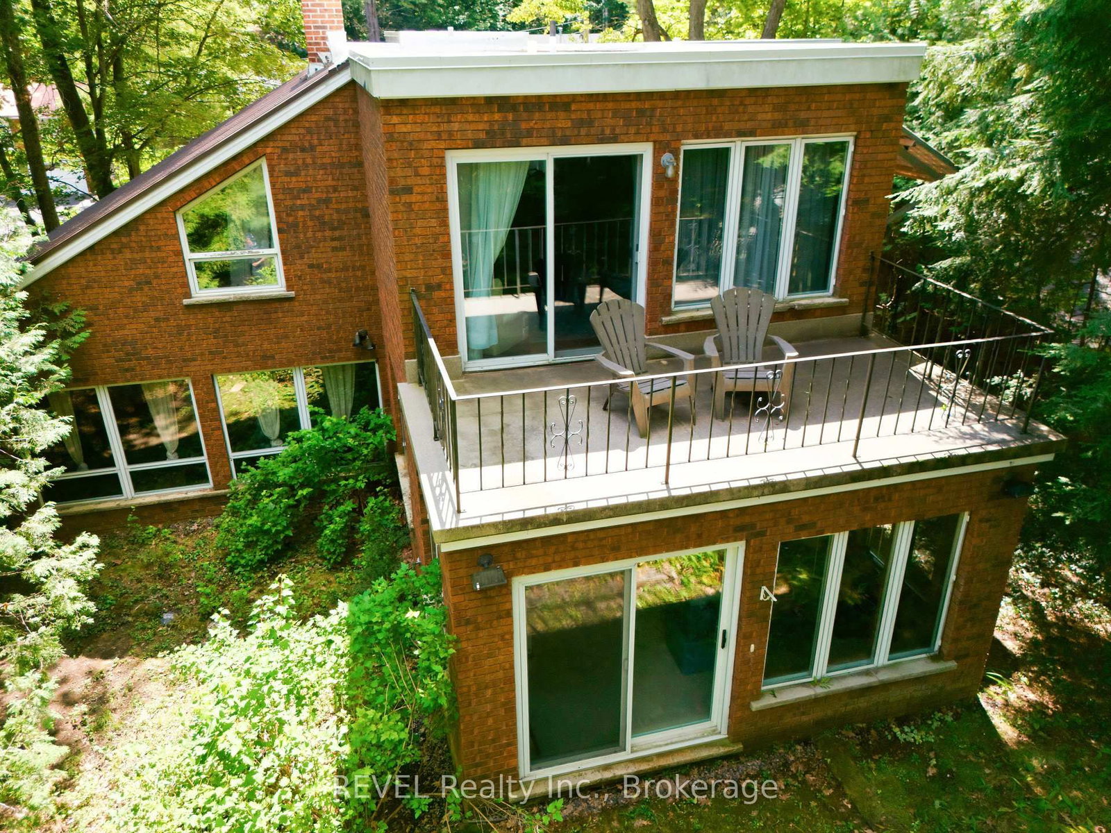 370 Segwun Boulevard • Gravenhurst, ON photo 36