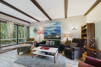 370 Segwun Boulevard • Gravenhurst, ON photo 7