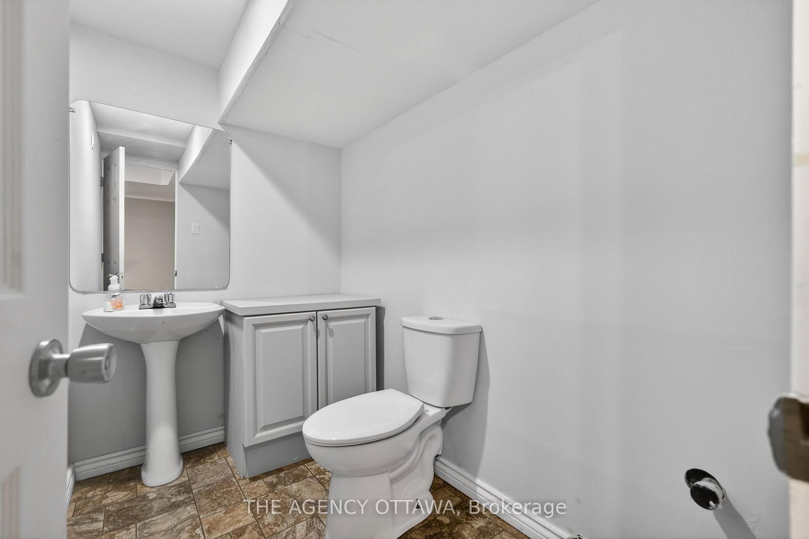321 Goldridge Drive • Kanata, ON photo 36
