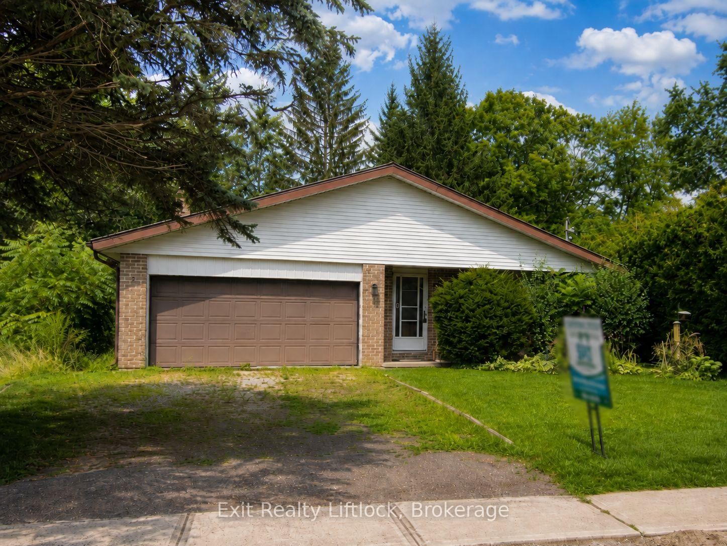 2 Frederick Street • Cavan Monaghan, ON photo 3