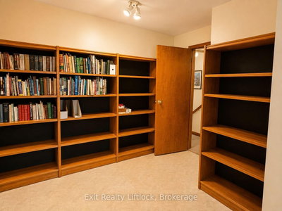 2 Frederick Street • Cavan Monaghan, ON photo 9