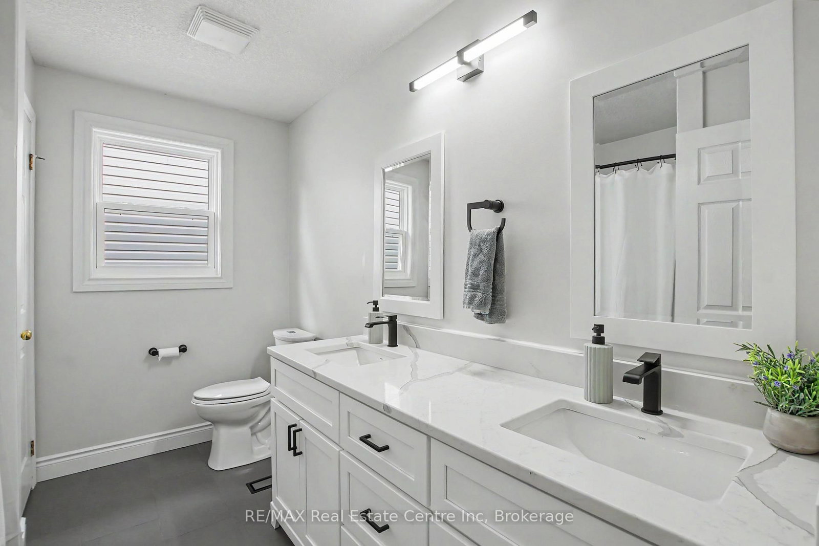 115 Mcfarlane Drive • Cambridge, ON photo 22