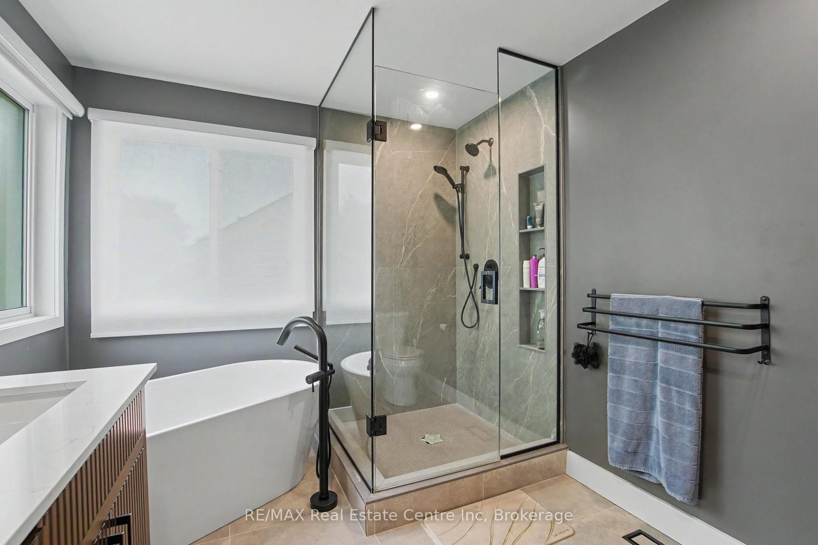 115 Mcfarlane Drive • Cambridge, ON photo 28