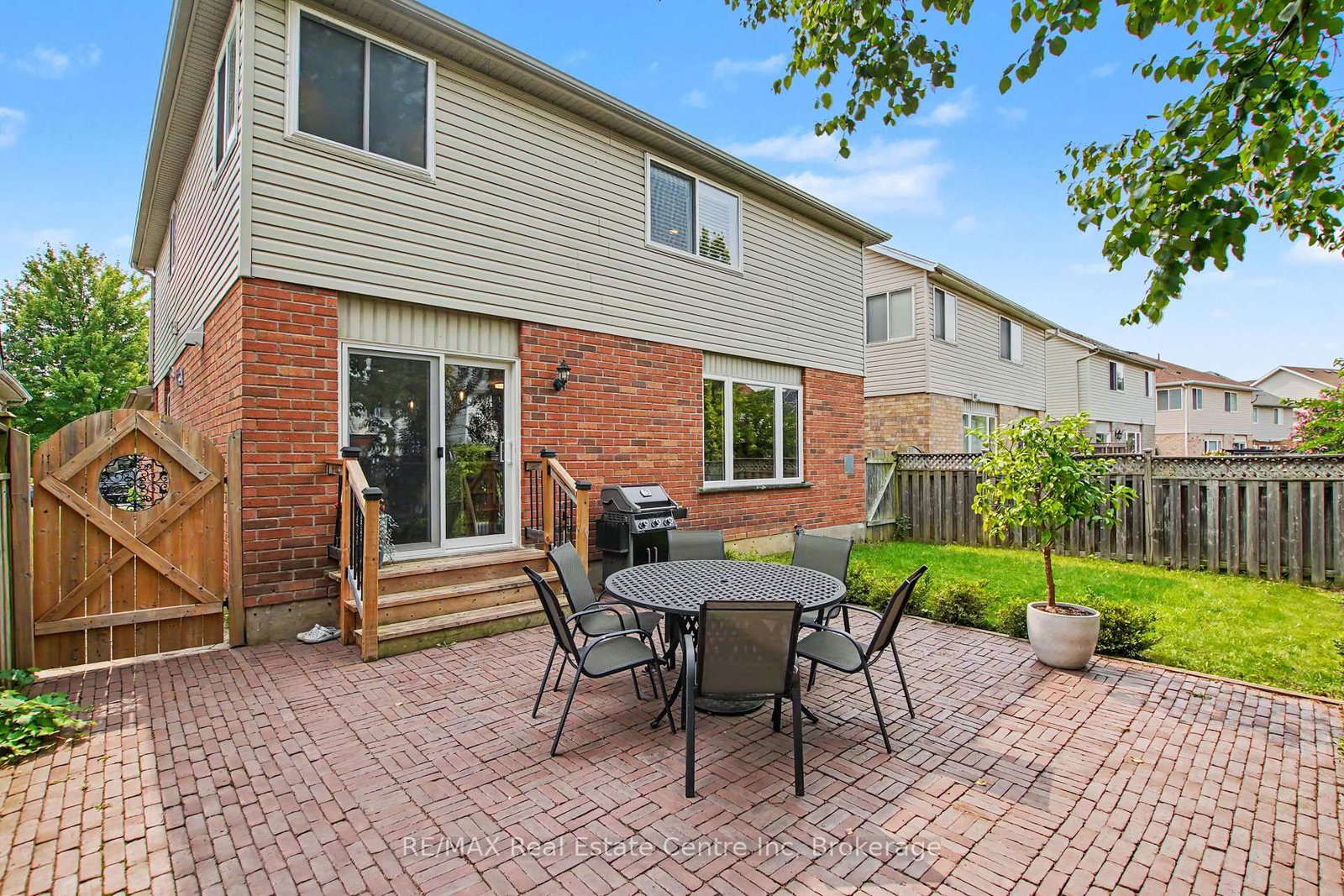 115 Mcfarlane Drive • Cambridge, ON photo 37