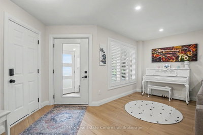 115 Mcfarlane Drive • Cambridge, ON photo 6
