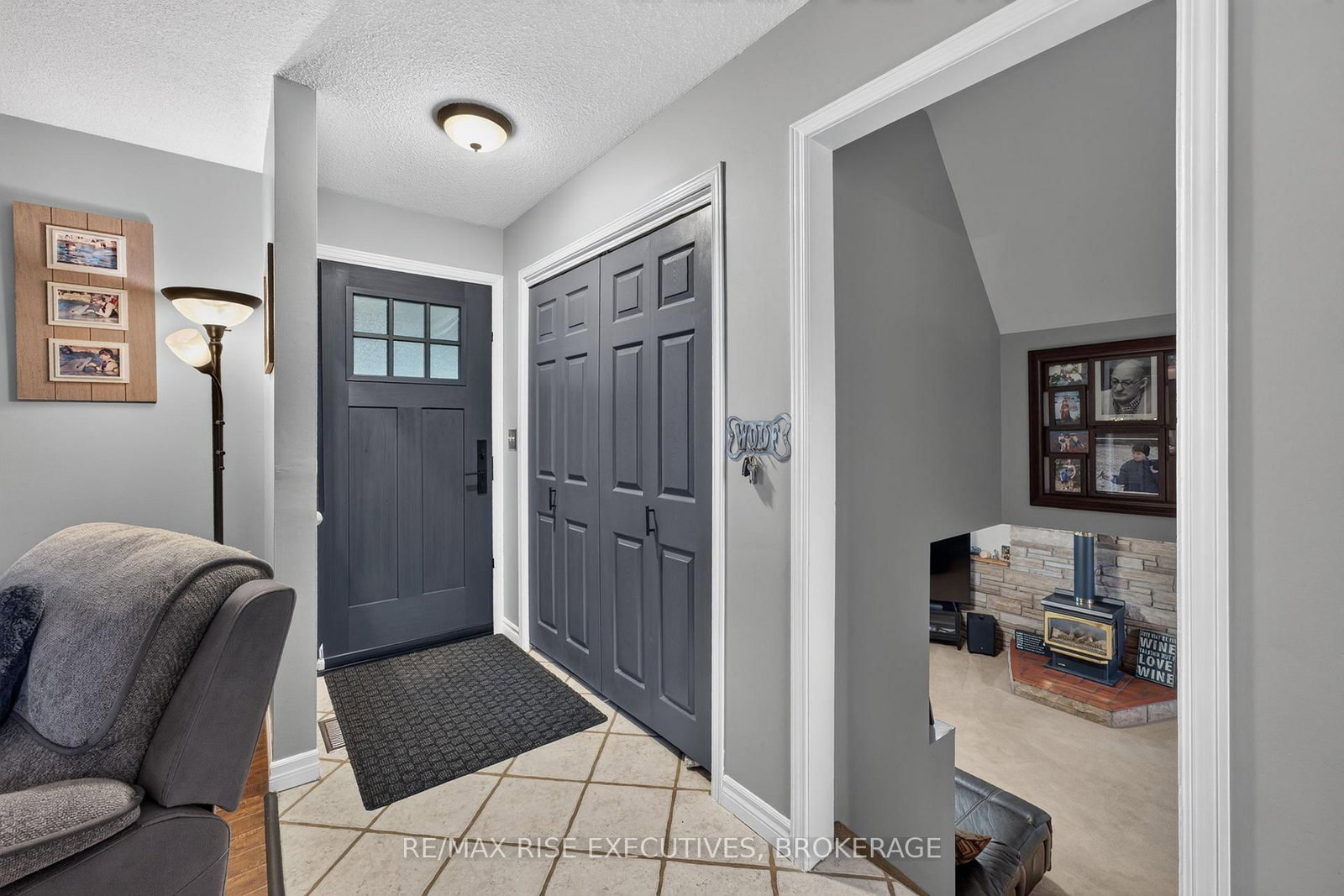 1560 Victoria Street • Kingston, ON photo 4