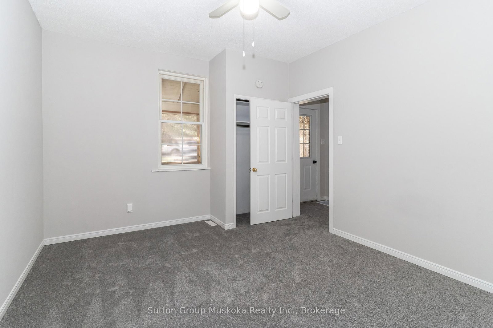 18 Susan Street W • Huntsville, ON photo 10