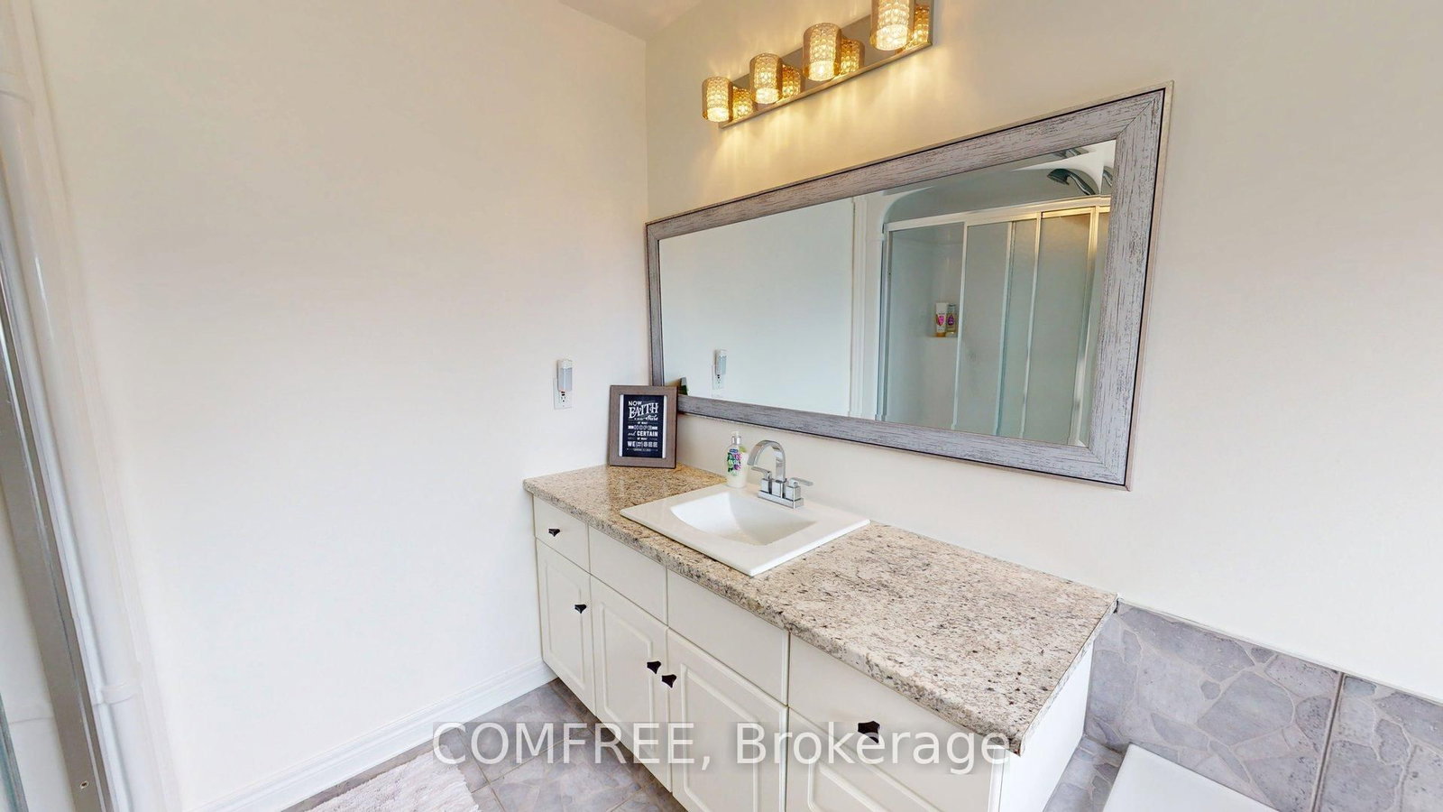 7136 Julie Drive • Niagara Falls, ON photo 16