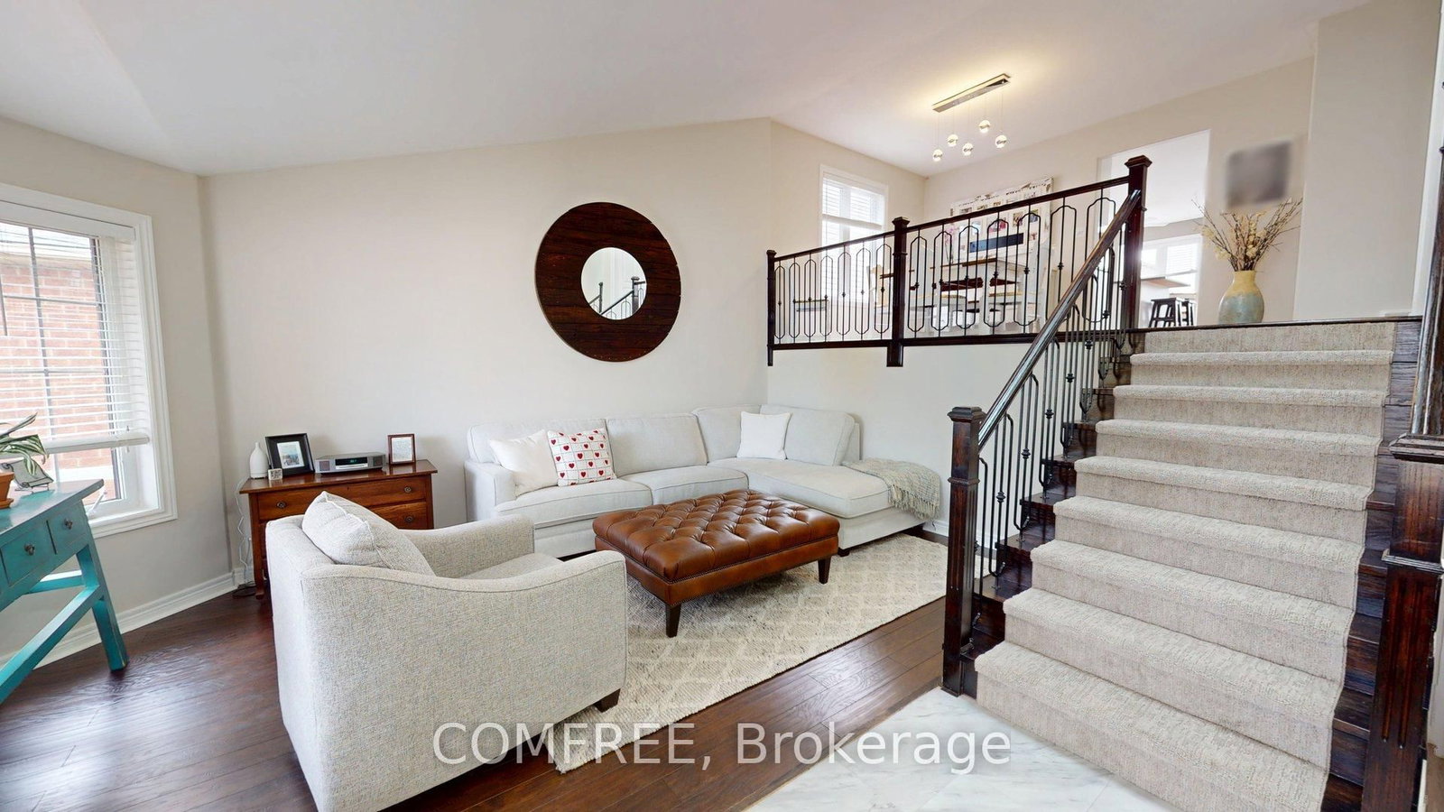 7136 Julie Drive • Niagara Falls, ON photo 3