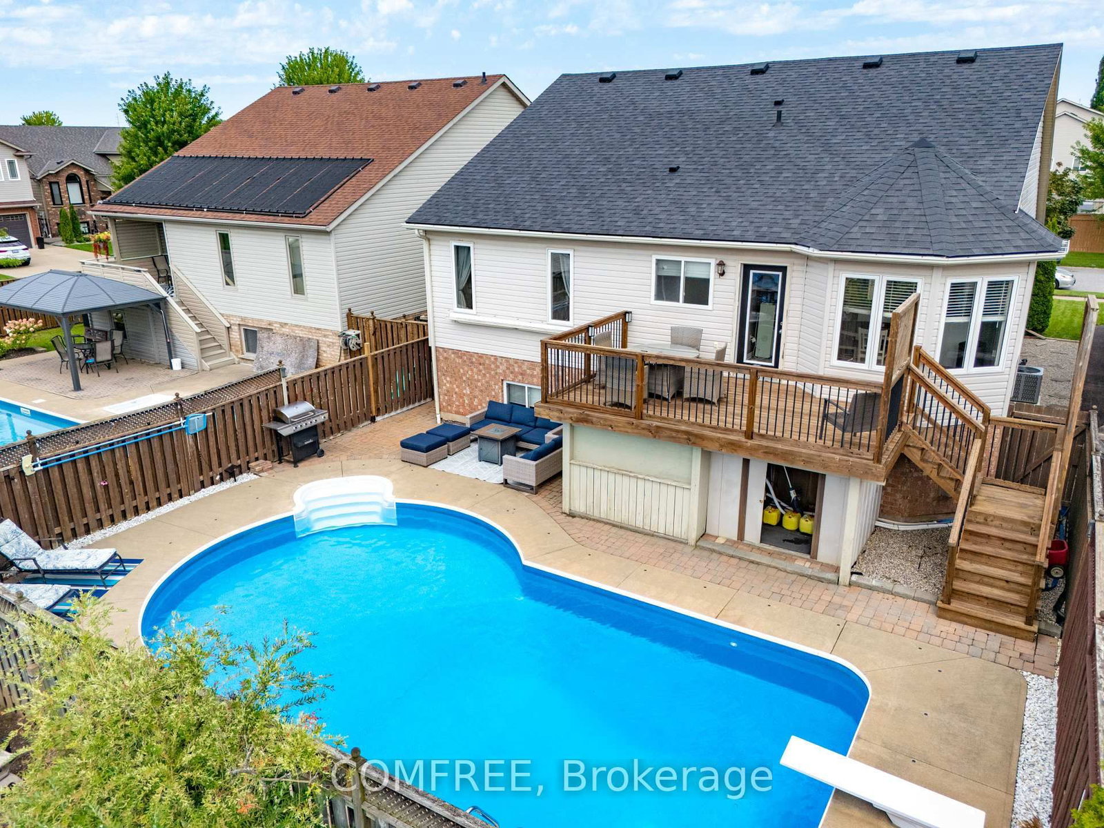 7136 Julie Drive • Niagara Falls, ON photo 32