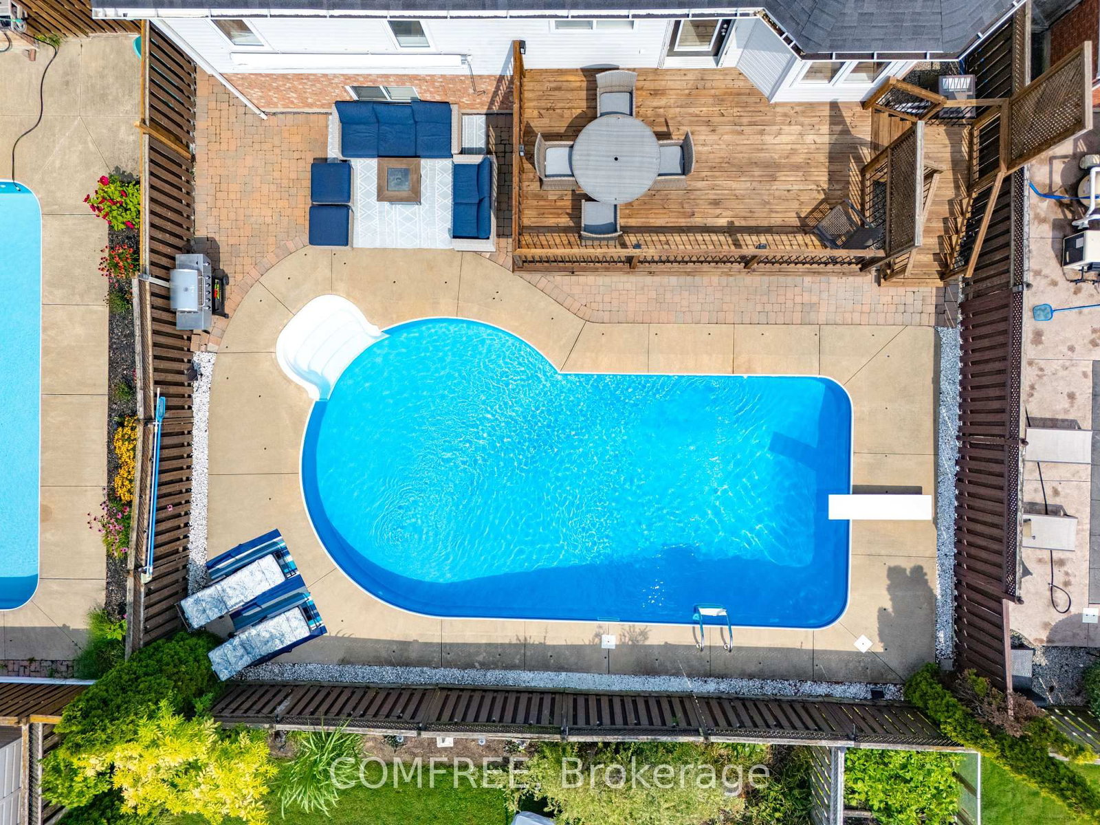 7136 Julie Drive • Niagara Falls, ON photo 50