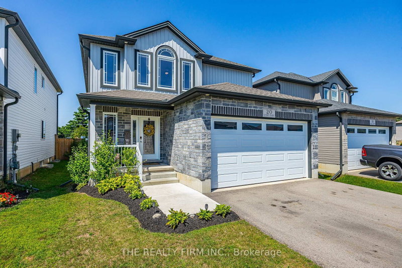 20 Sandy Court