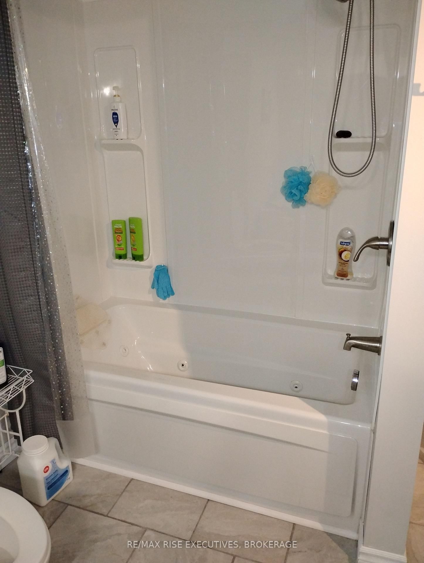 165 Elizabeth Drive • Gananoque, ON photo 26