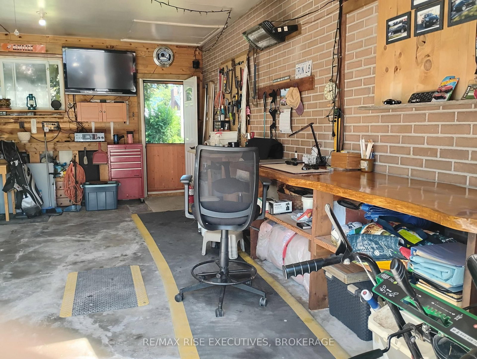 165 Elizabeth Drive • Gananoque, ON photo 34