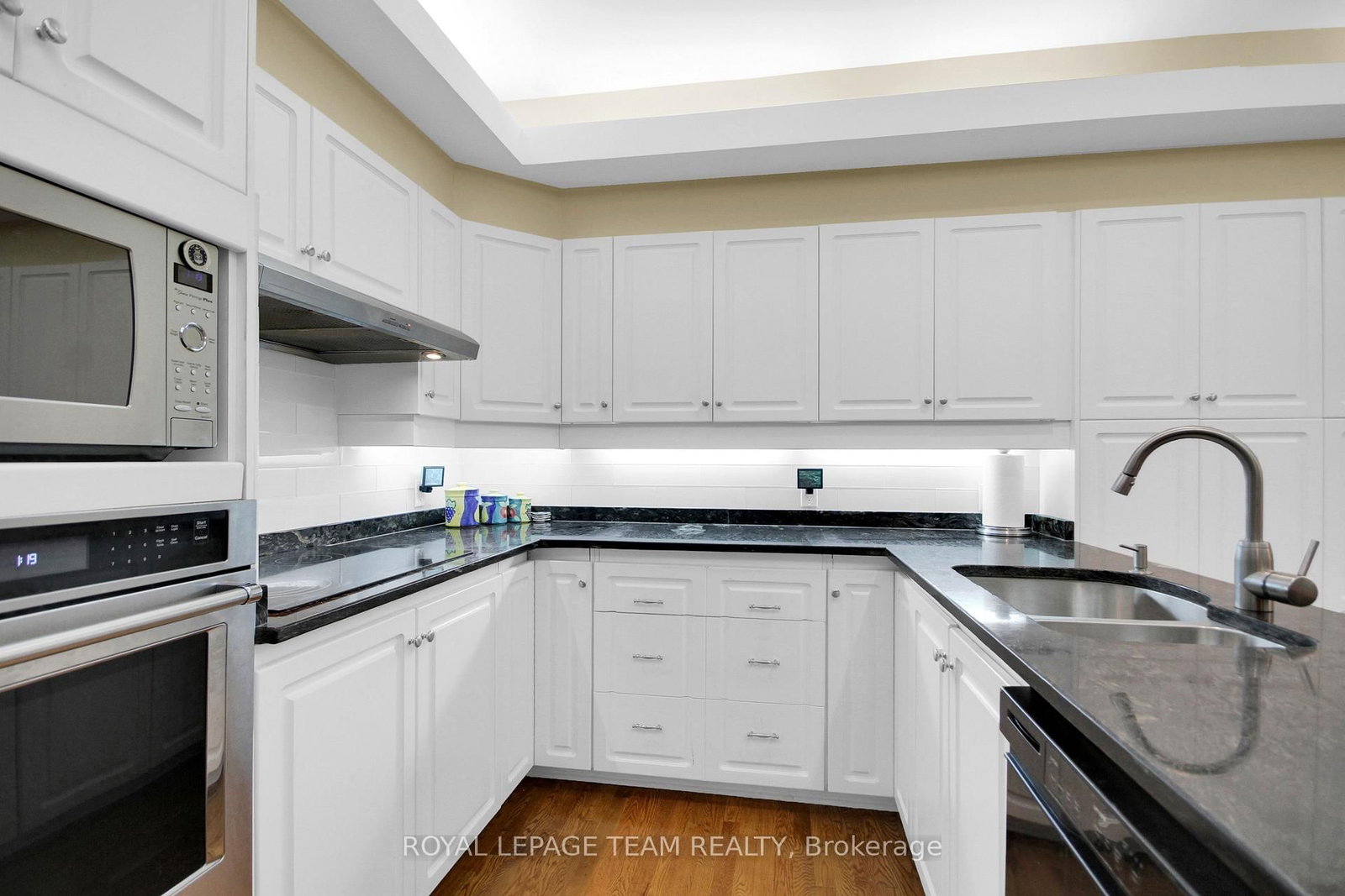 550B Queen Elizabeth Drive • Ottawa, ON photo 16