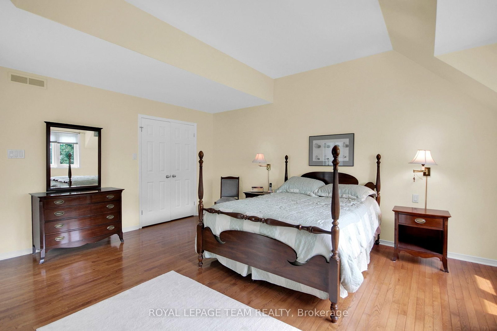 550B Queen Elizabeth Drive • Ottawa, ON photo 29
