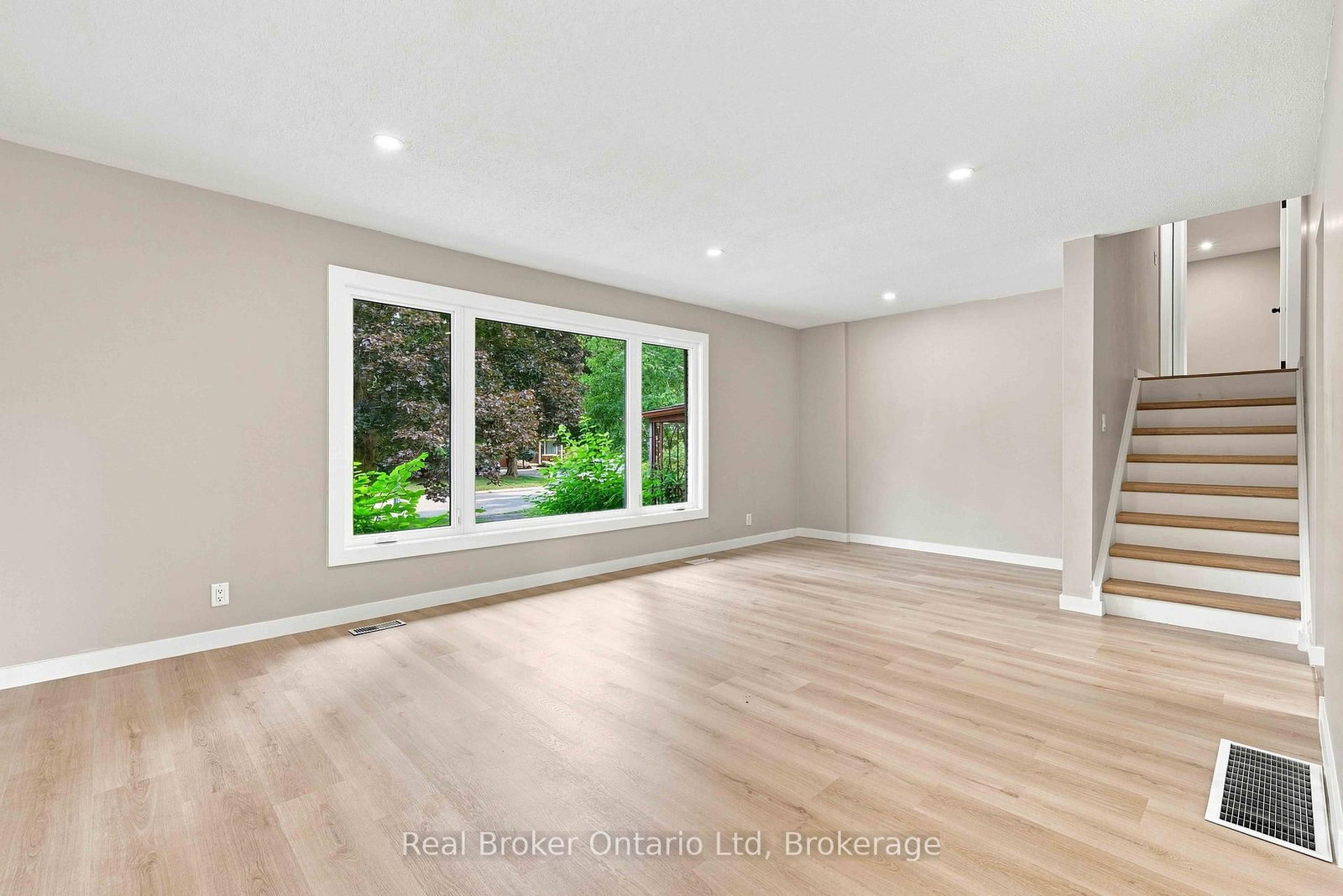 481 4th 'A' Street W • Owen Sound, ON photo 21