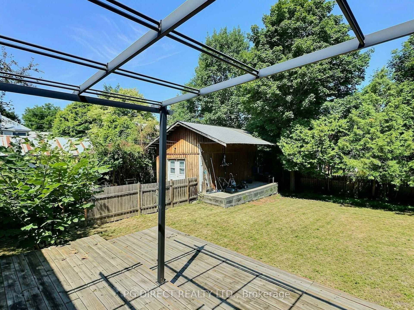 205 Drummond Street E • Merrickville-Wolford, ON photo 3