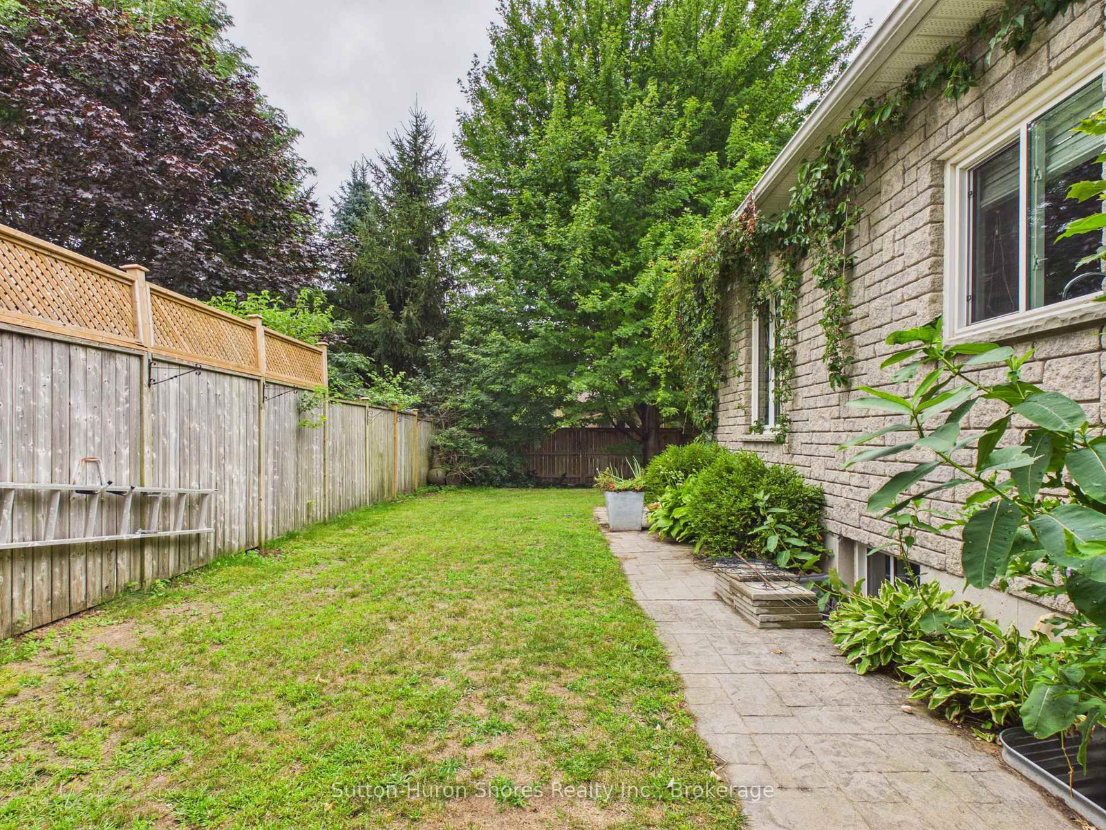 Listing Image 26