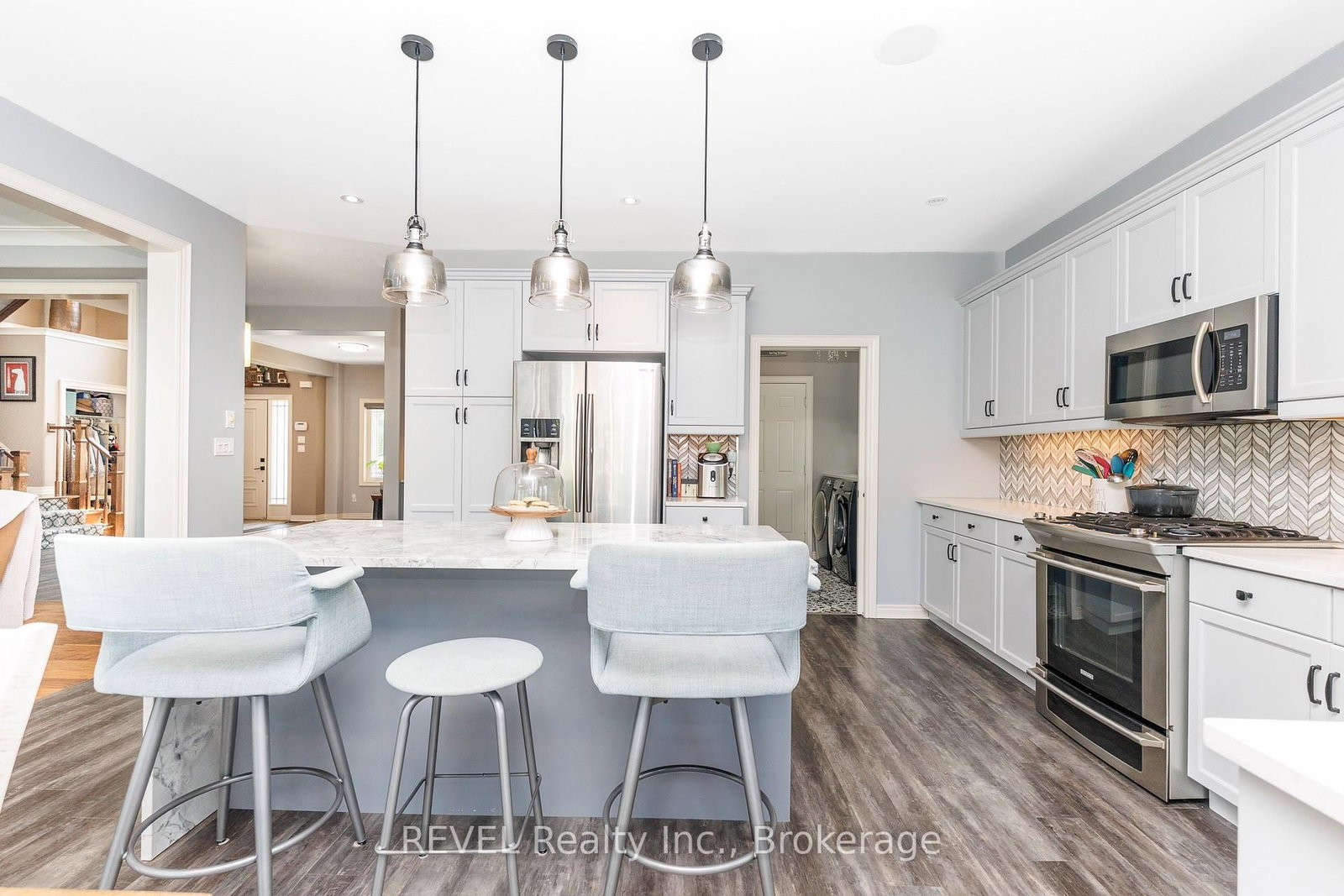 Listing Image 14