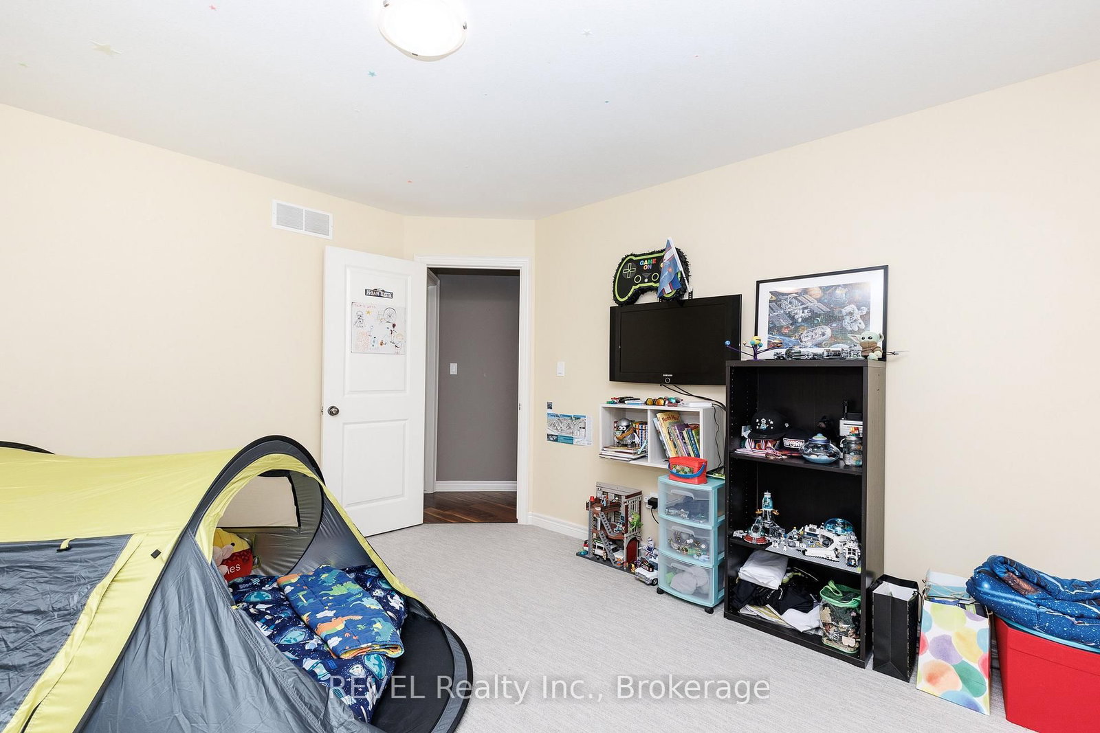 Listing Image 31