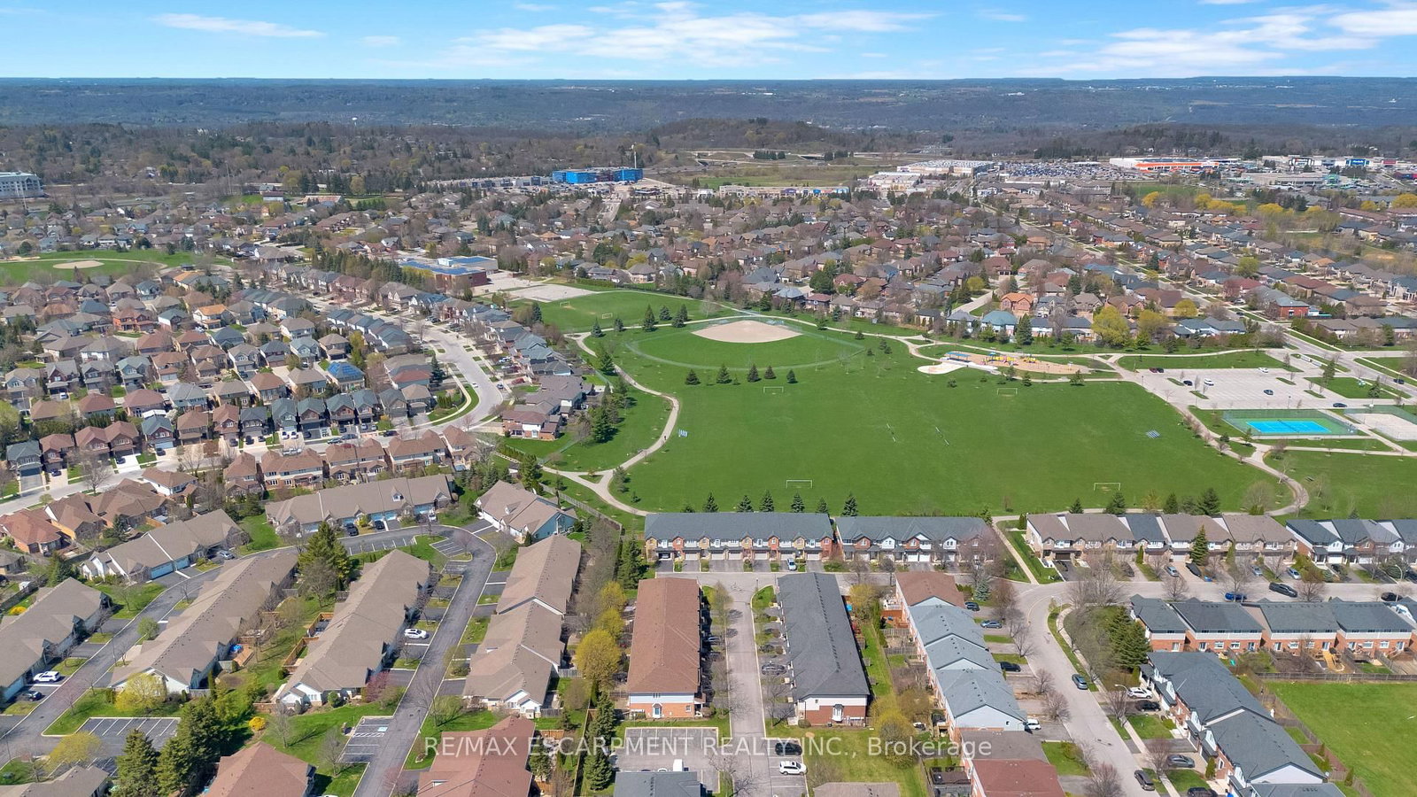 232 Stonehenge Drive • #8 • Hamilton, ON photo 39