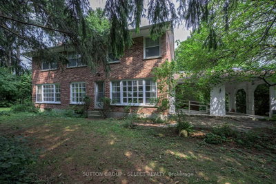 850 Commissioners Road W • London South, ON photo 5