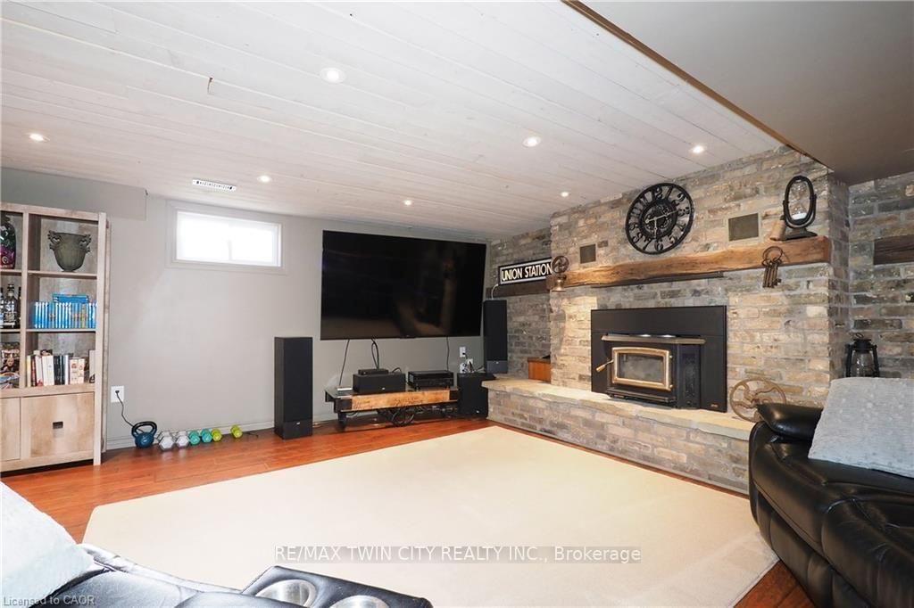 97 Hwy 2, RR1 Road • Brant, ON photo 23