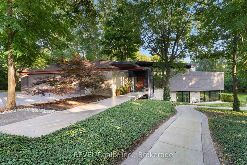 250 Canboro Road