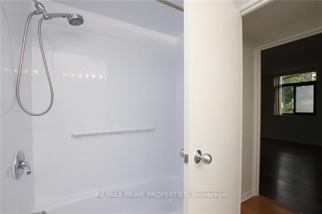 2871 Richmond Road • #410 • Ottawa, ON photo 15