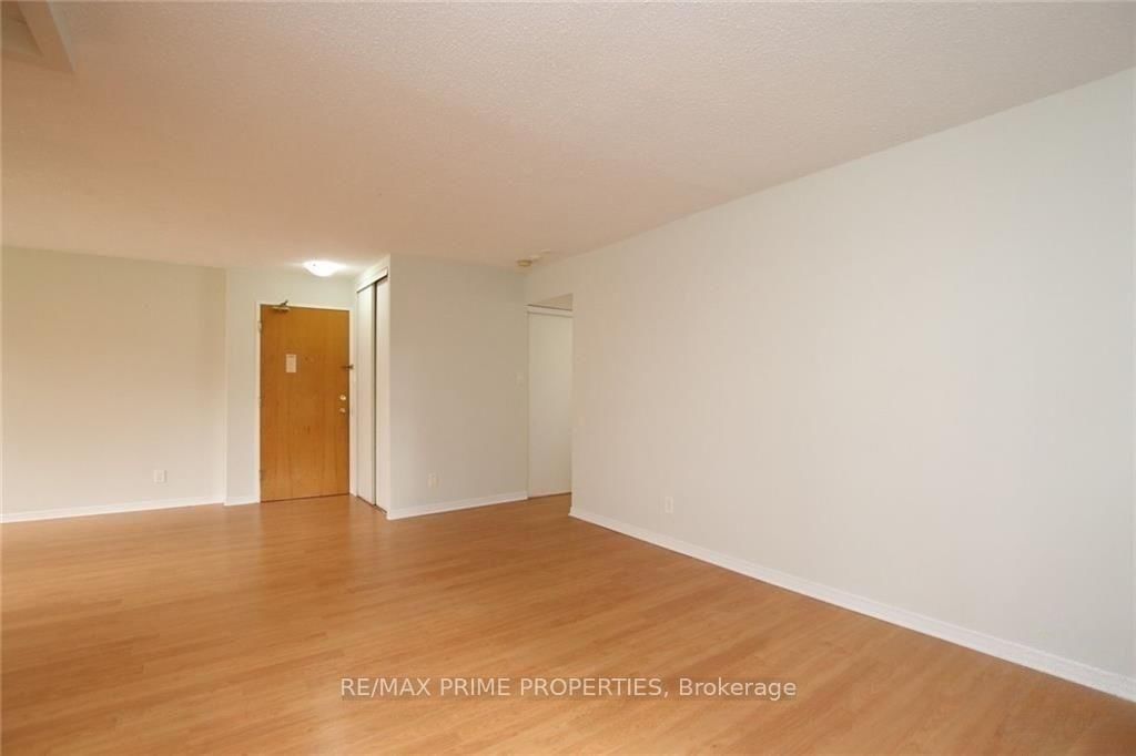 2871 Richmond Road • #410 • Ottawa, ON photo 9