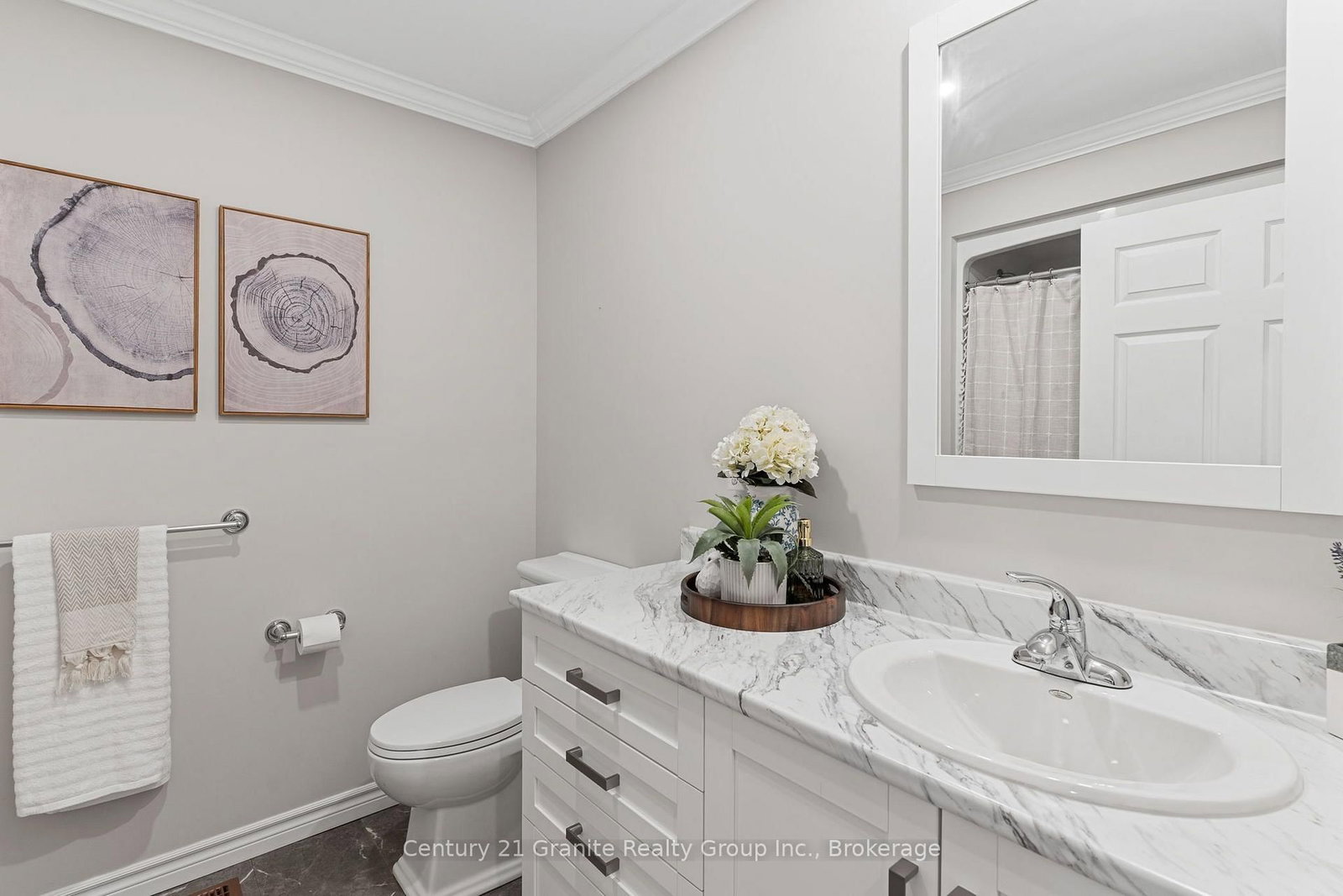 1097 Hawk Valley Road • Algonquin Highlands, ON photo 23