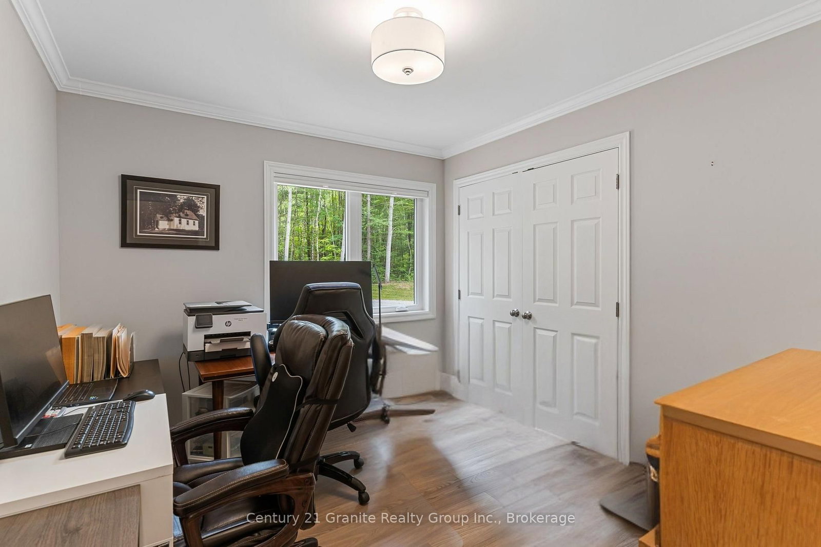 1097 Hawk Valley Road • Algonquin Highlands, ON photo 28