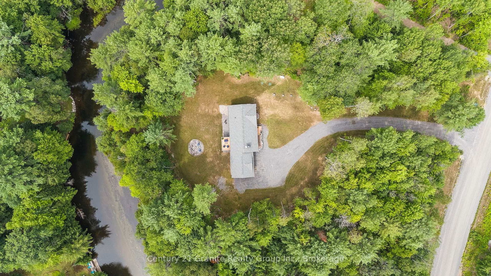 1097 Hawk Valley Road • Algonquin Highlands, ON photo 4