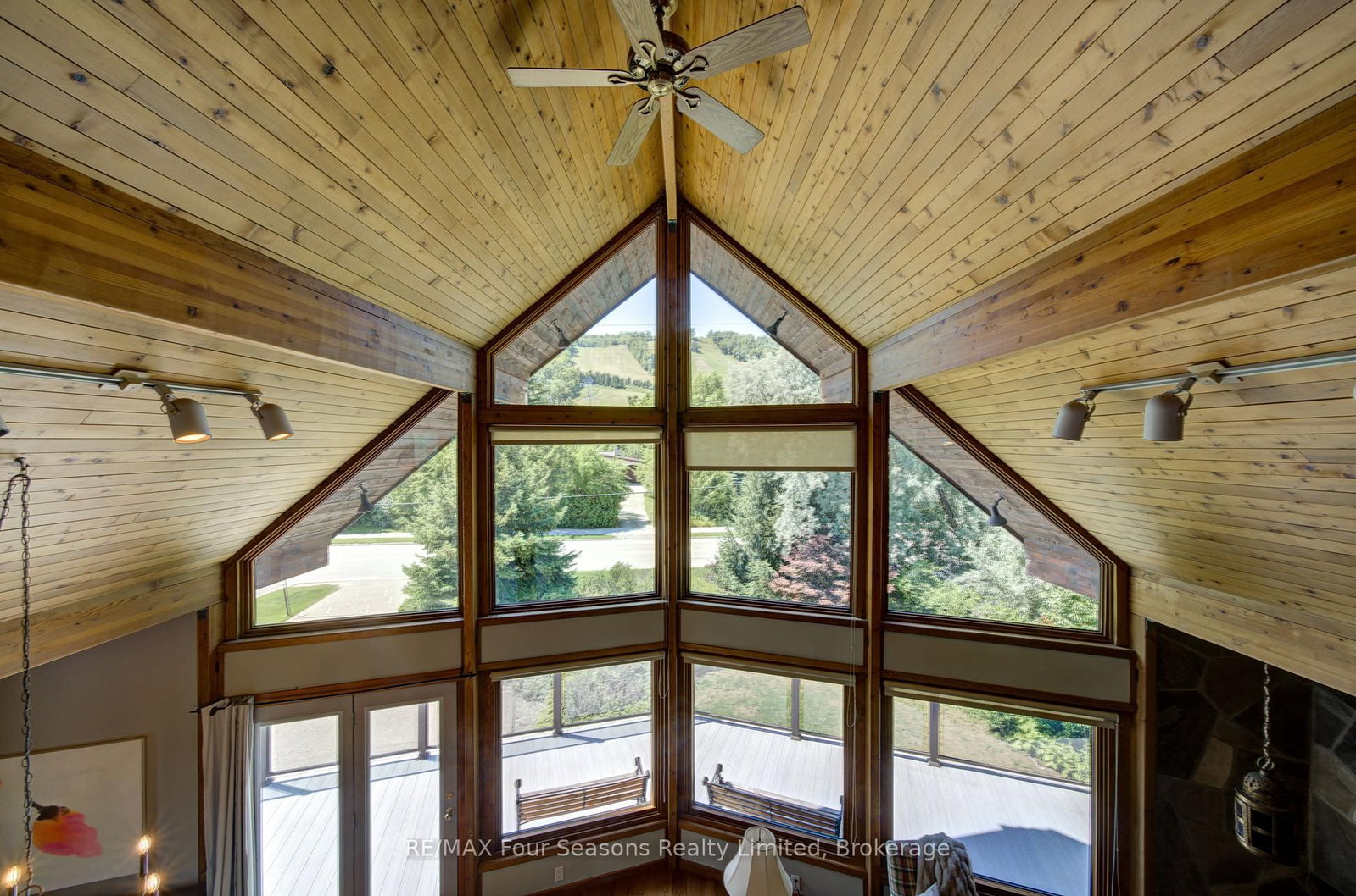 141 Jozo Weider Boulevard • Blue Mountains, ON photo 43