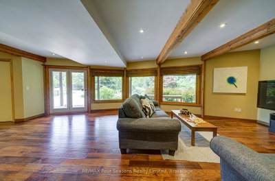 141 Jozo Weider Boulevard • Blue Mountains, ON photo 7