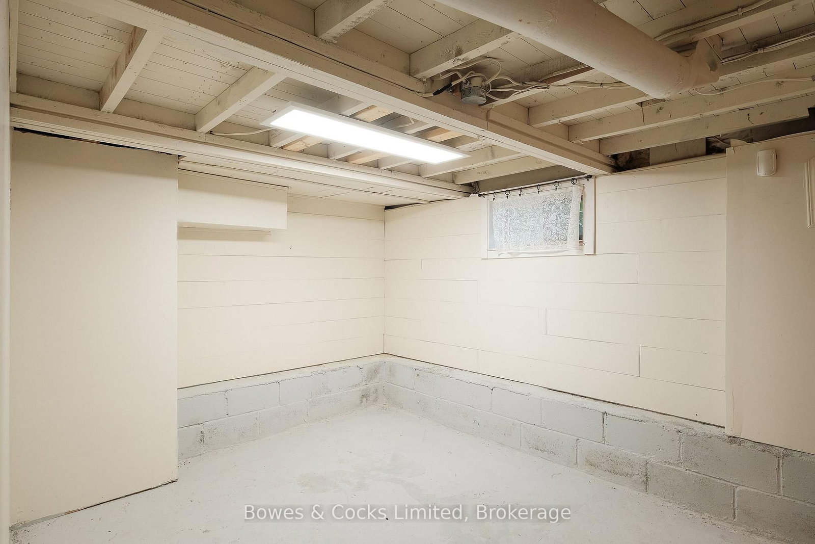 664 Park Street N • Peterborough, ON photo 18