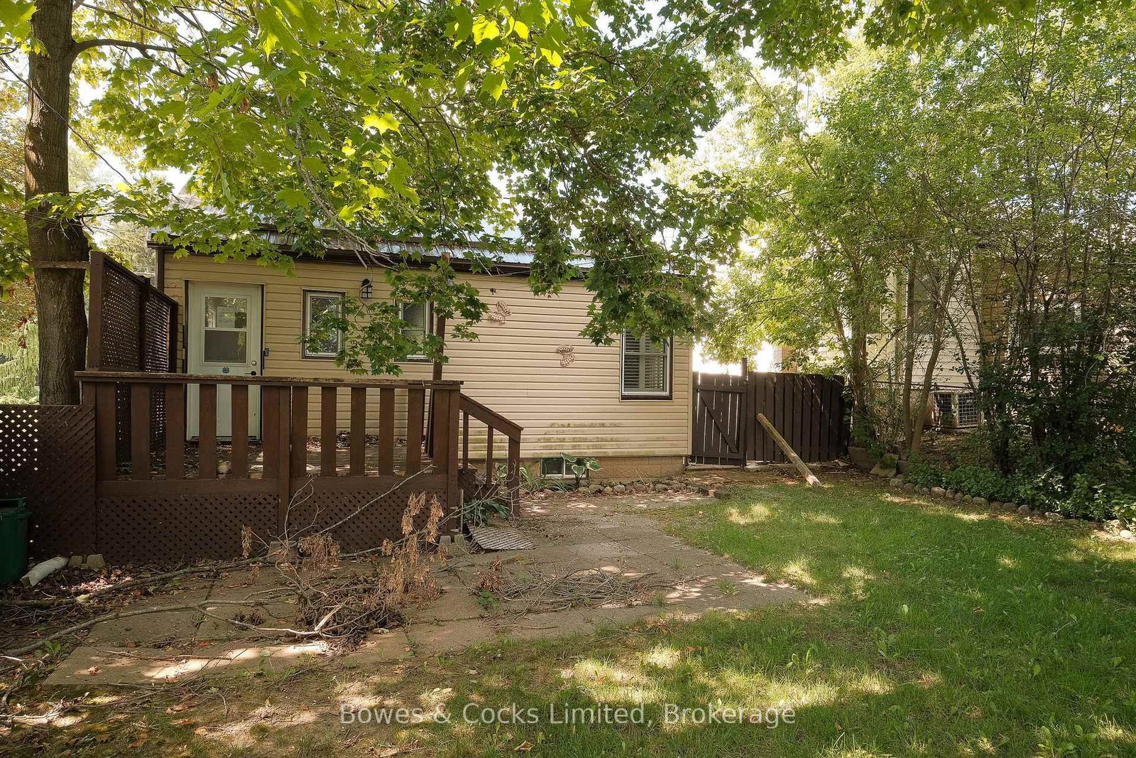 664 Park Street N • Peterborough, ON photo 21