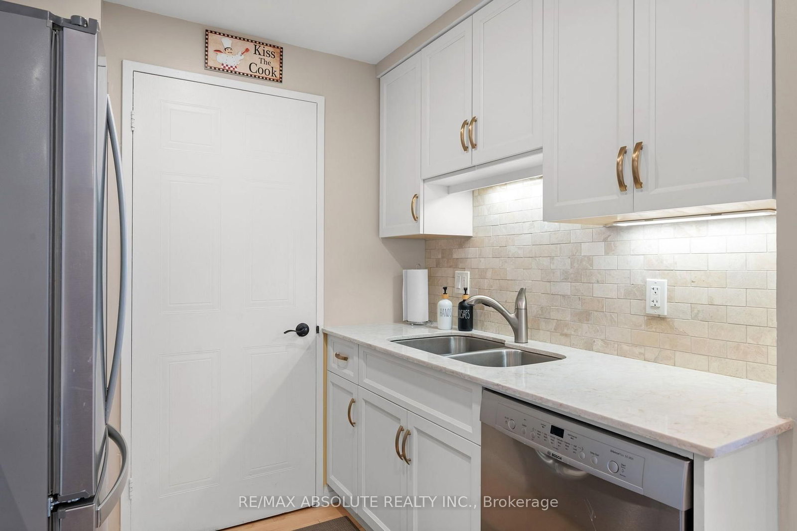 80 Sandcastle Drive • #1109 • Ottawa, ON photo 12
