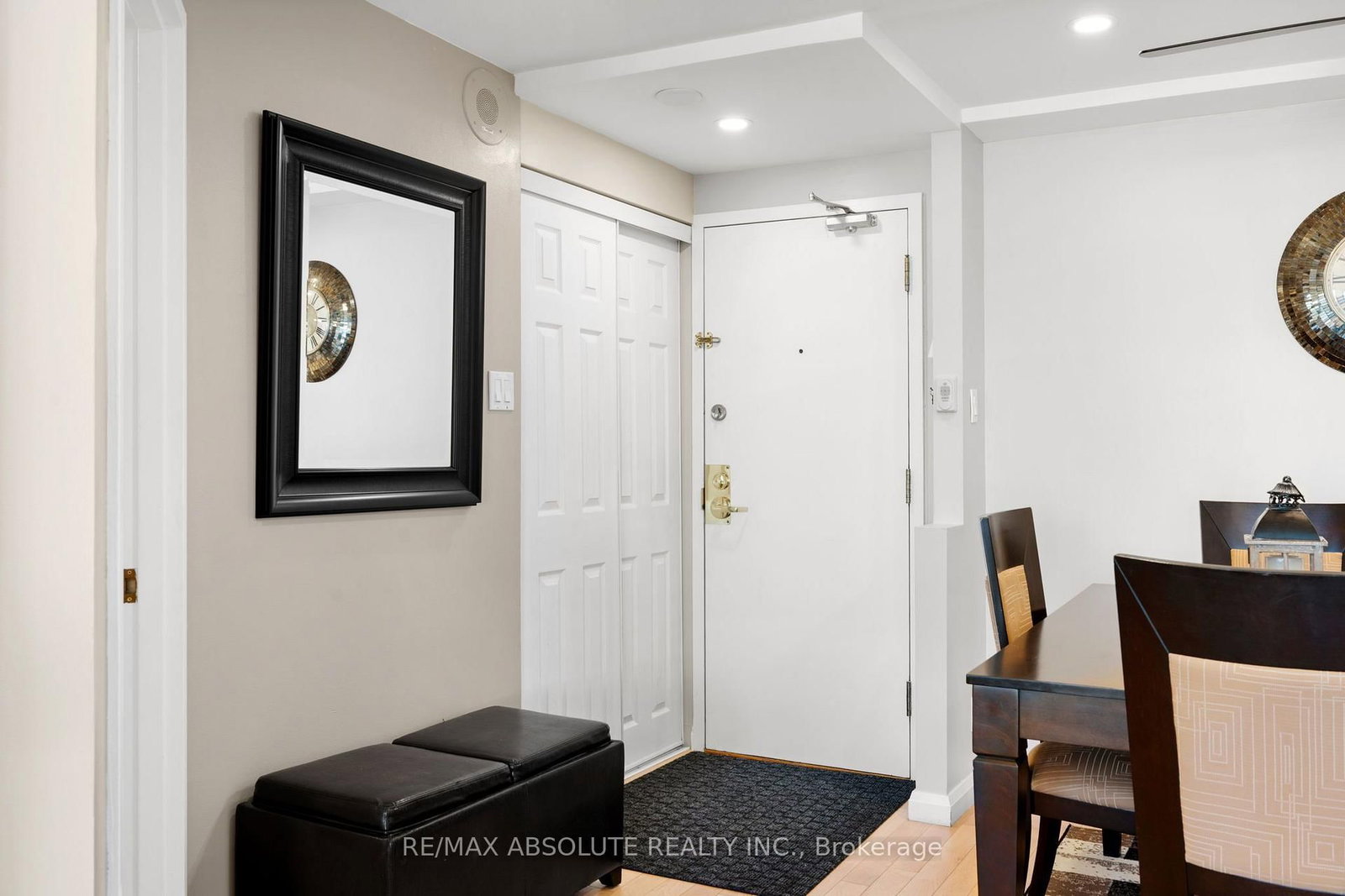 80 Sandcastle Drive • #1109 • Ottawa, ON photo 3