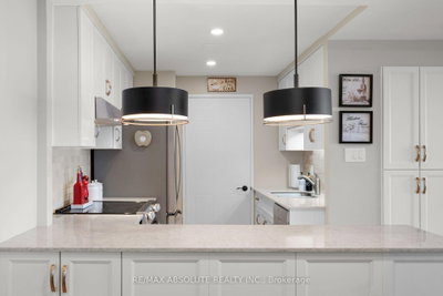 80 Sandcastle Drive • #1109 • Ottawa, ON photo 8