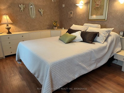 205 Rykert Street • St. Catharines, ON photo 7