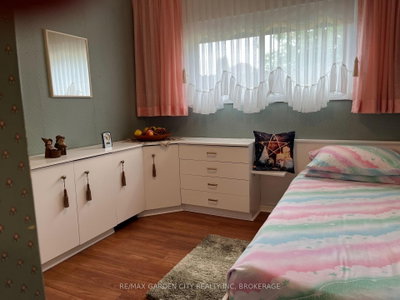 205 Rykert Street • St. Catharines, ON photo 9